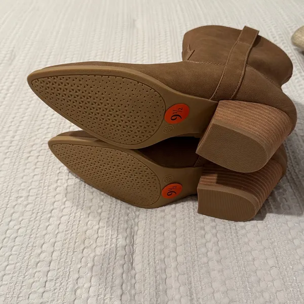Rachel Zoe Rocky Western Ankle Booties Faux Leather Brown Pointed Toe - Image 5
