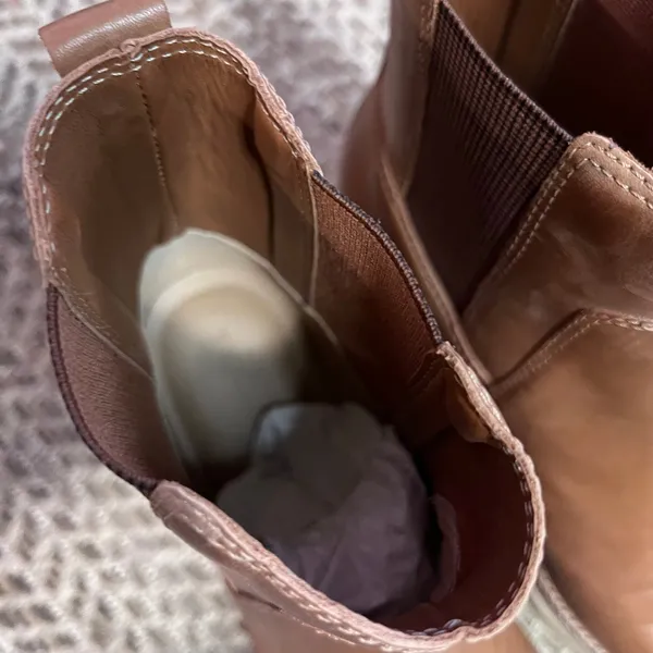 Bernardo Sutton Chelsea Boot Womens Sz 9 - Image 3