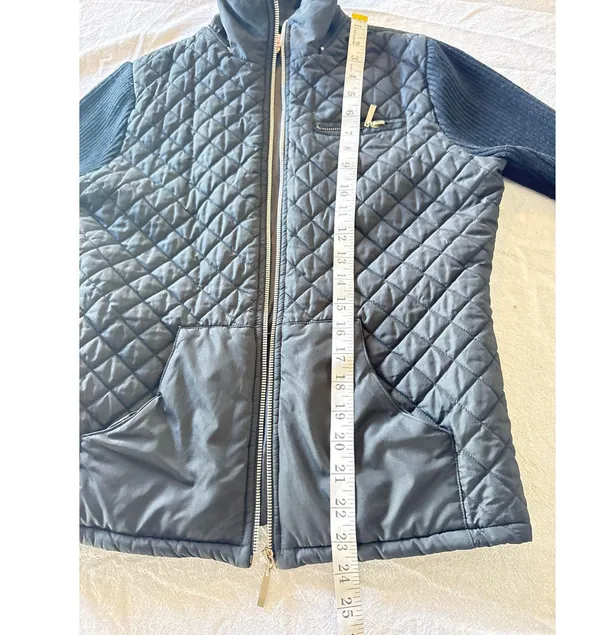 San Joy USA Black Quilted Zip Jacket Women’s Medium Knit Sleeves - Image 3