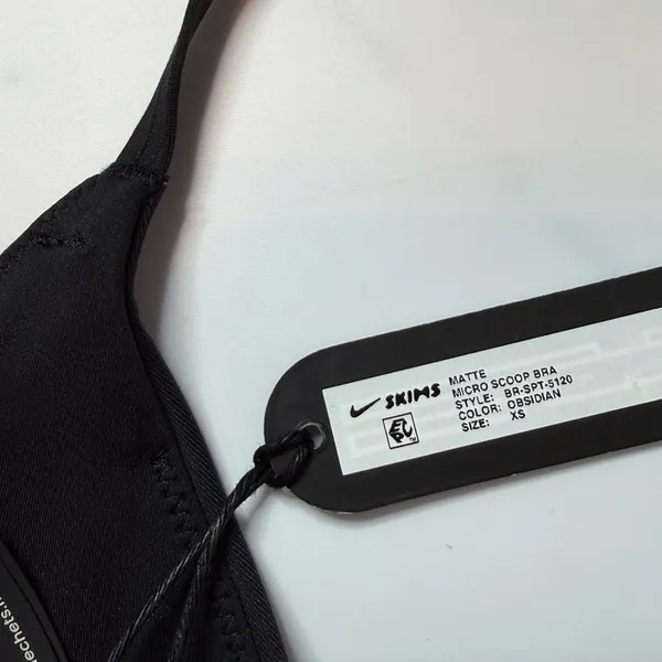 NWT NikeSkims Matte Micro Scoop Bra  - Image 5