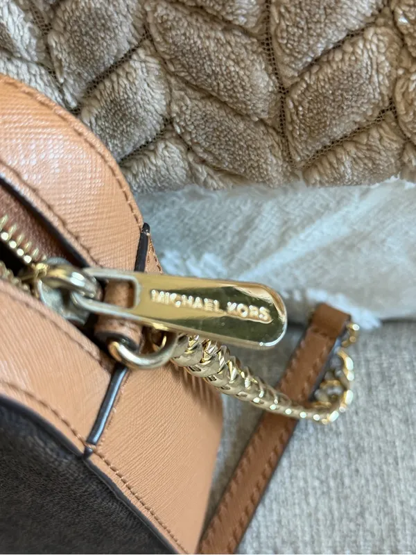 Michael Kors Brown and Tan Signature Crossbody - Image 5