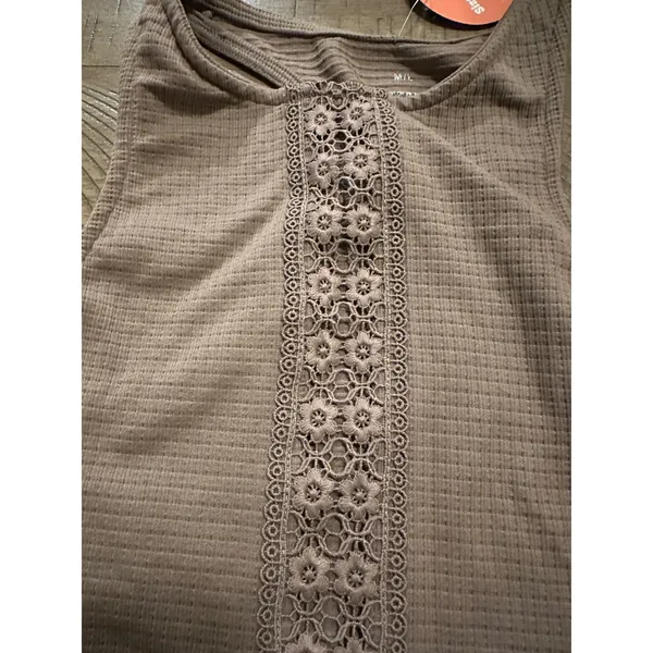 NWT Retro Thread Seamless Floral‎ Lace Inset Tank - Mushroom - Image 2