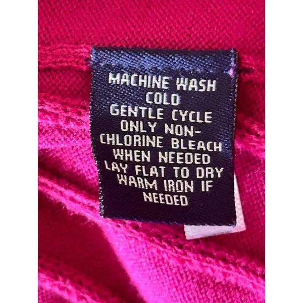Chaps Hot Pink Ribbed Cardigan Sweater – Size M, Gold Crest Buttons - Image 5