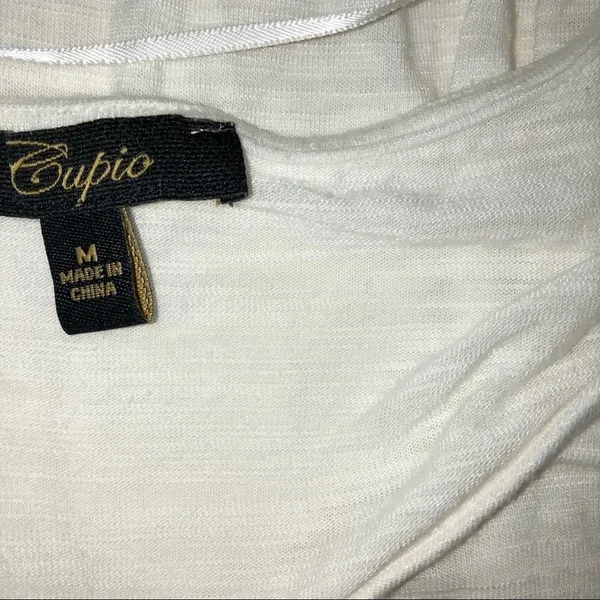 Cupio medium white hi low summer blouse - Image 4