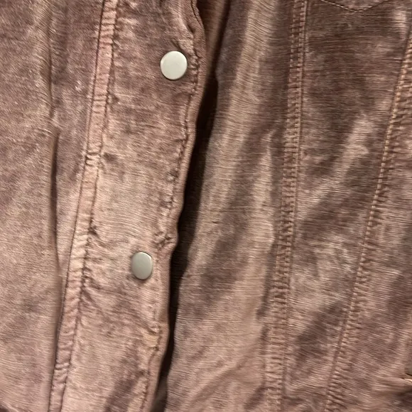 Free People‎ Crushed Velvet Bomber Jacket Dusty Mauve Oversize Snap/Zip M/L - Image 2