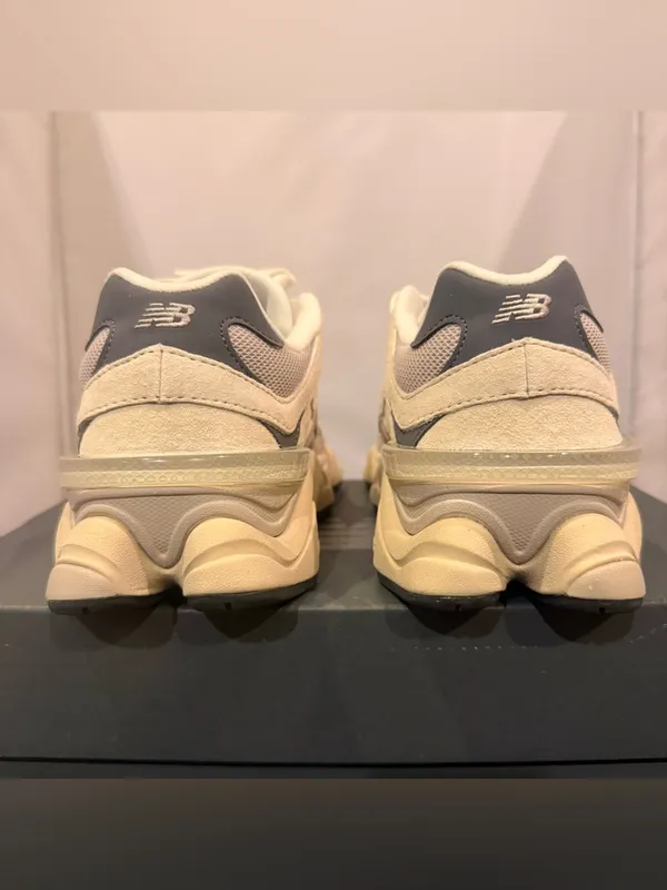 New Balance 9060 'Moonrock Linen size 7.5 W / 6 M - Image 10