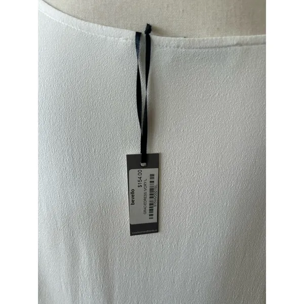NWT Lovers + Friends Gracie White Crochet Sleeve V-Neck Shift Dress - Image 5