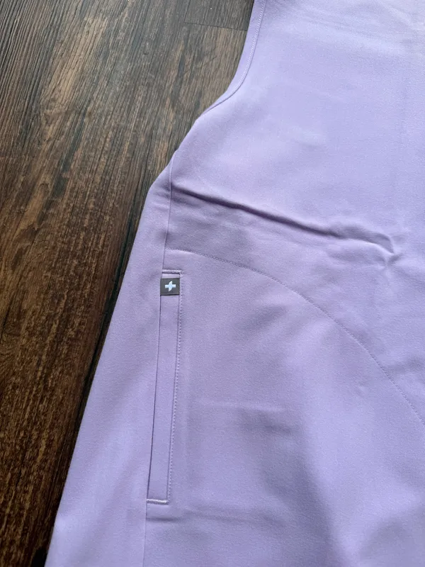 NWT FIGS Women’s Lavender Dew Purple Rafaela Three Pocket Scrub Top - Size 3XL - Image 7