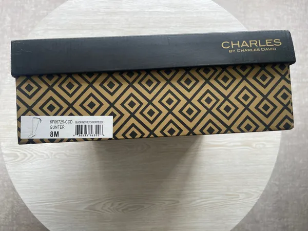 Charles by Charles David Gunter Over-the-knee boots. Size 8 - Image 6