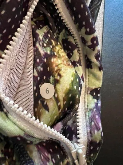Lululemon Define Jacket Size 6 - Image 5