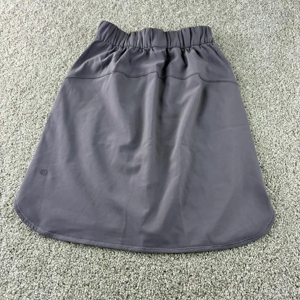 Lululemon On The‎ Fly Skirt Size 2 Gray Activewear Tennis Drawstring Athleisure - Image 6