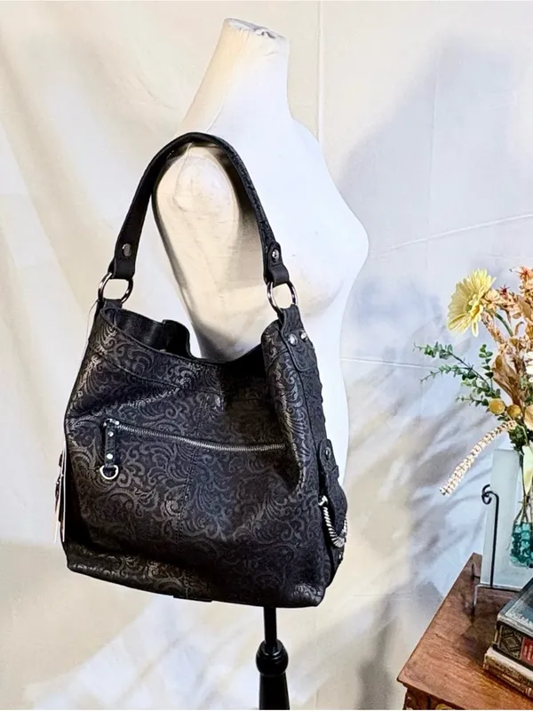♨️NWT Patricia Nash Lancaster Tooled Leather Studded Western Buckle Tote Bag❤️ - Image 3