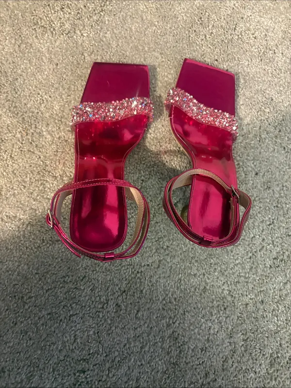 SheIn Women's Metallic Fuchsia Ankle-Strap Heels with Crystal Toe Strap 11 - Image 6