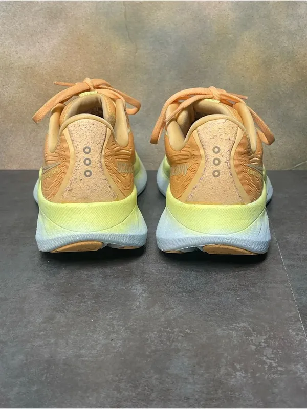 Saucony Ride 18 Women's Orange Running Shoes Size 9 - Image 7