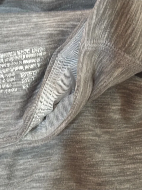 Victoria’s Secret Heather Gray Crop Leggings - Image 6
