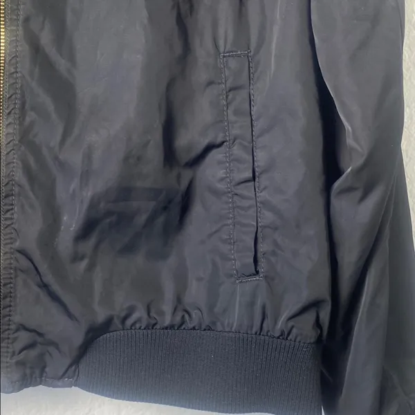 Old Navy‎ Black Bomber Jacket with Gold Zipper Size XL - Image 5