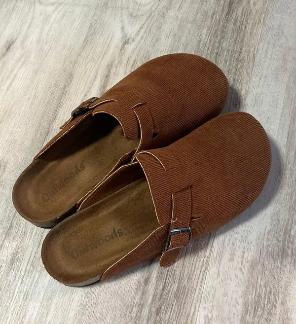 Outwoods Brown Clogs - Image 3