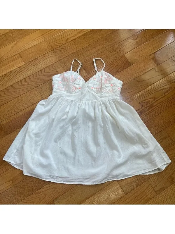 Free People embroidered mini dress Coquette sweetheart babydoll white pink Sz M - Image 8
