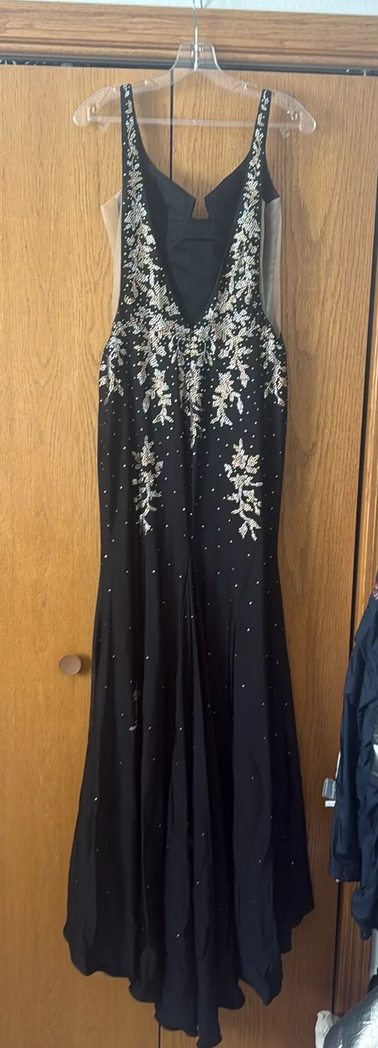 Amara 88854 prom dress Black Size 6 - Image 2