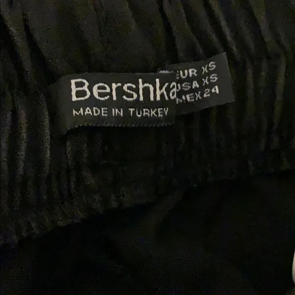 Black and Red Bershka Sporty jogger trouser pants Size XS - Image 4