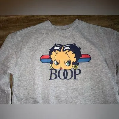 2018 Grey Betty Boop Crewneck sweatshirt Size M Womens - Image 2