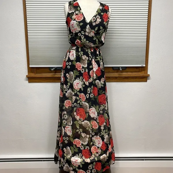 Disney Beauty And The Beast Black Red Rose Floral Sleeveless Maxi Dress Size S - Image 2