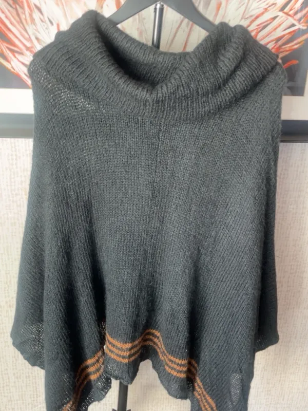 Anthropologie wooden ships poncho - Image 7