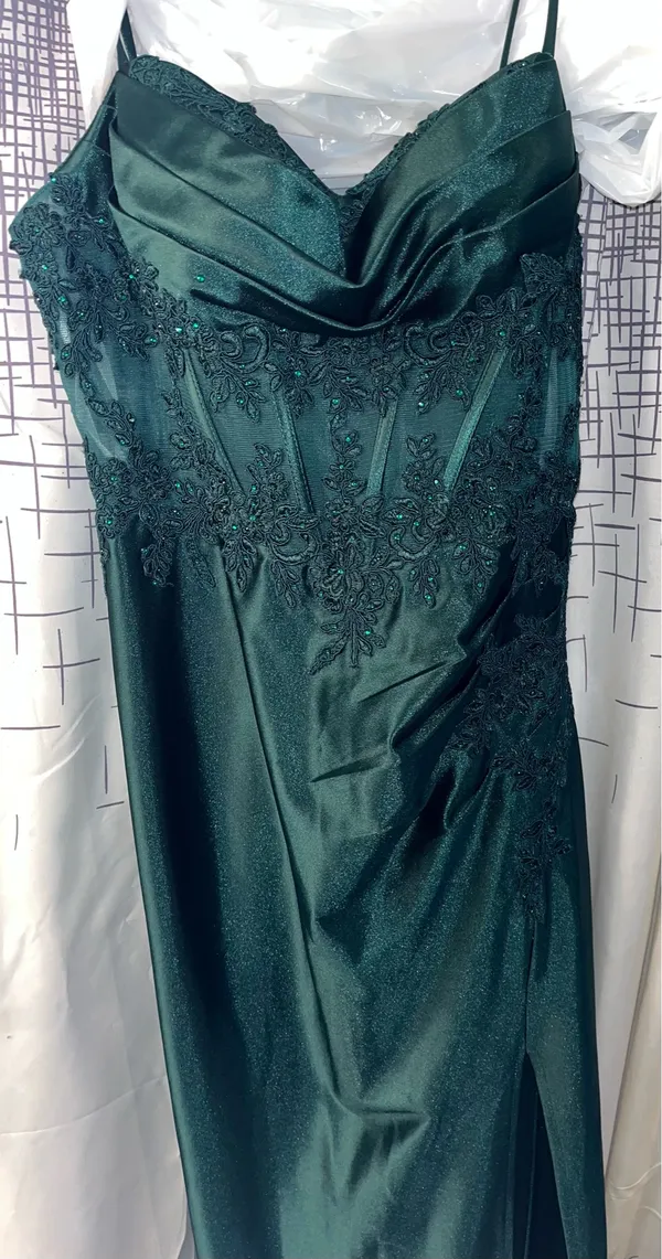 Formal David's Bridal Dress Green - Image 3