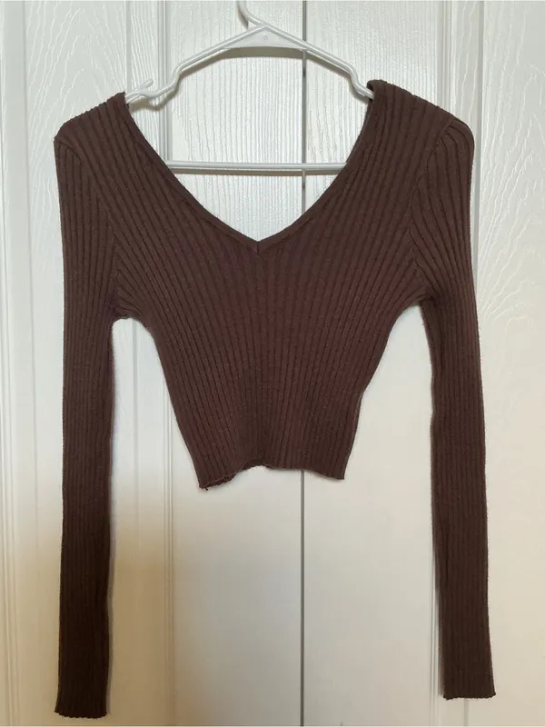 Active USA Brown Ribbed V-Neck Long Sleeve Crop Top - Image 2
