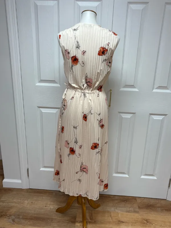 Vince‎ Tossed Poppy Pink V-Neck Pleated Midi Sleeveless Dress - Size S. - Image 7