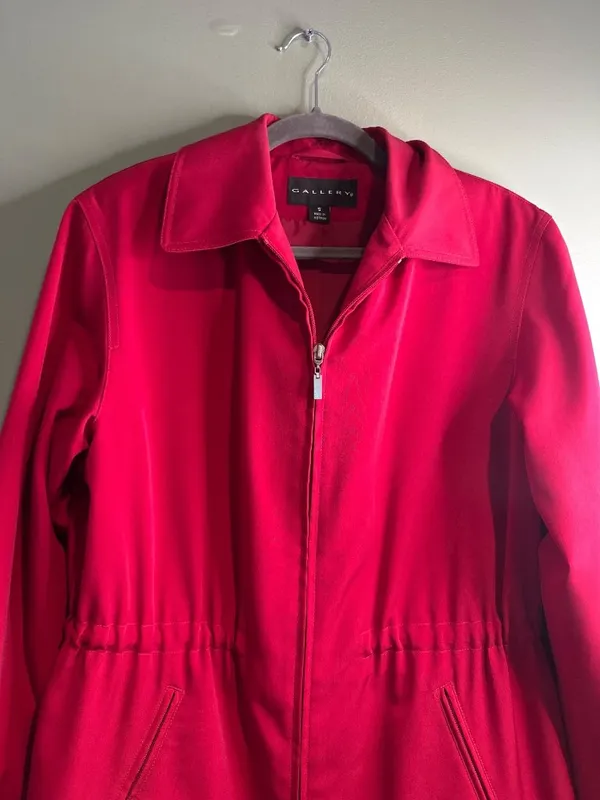 Gallery Red Zip Front Jacket Women's Small Drawstring Waist Lightweight Coat - Image 2