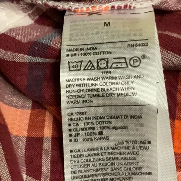 Old Navy Red and White Casual Button Down Shirt - Image 6