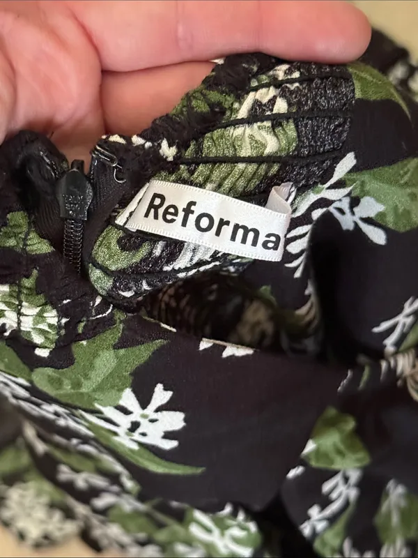 NWOT Reformation Baxley Black and Green Floral Print Midi Dress - Image 4