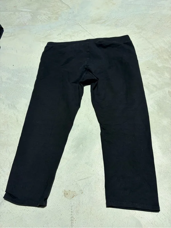 Pact Black Stretch capri Leggings large organic cotton - Image 3