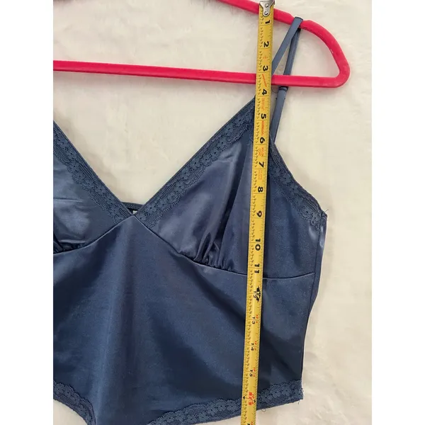 Better Be Navy Blue Satin Lace‎ Trim Handkerchief Hem Cropped Camisole Top Large - Image 7