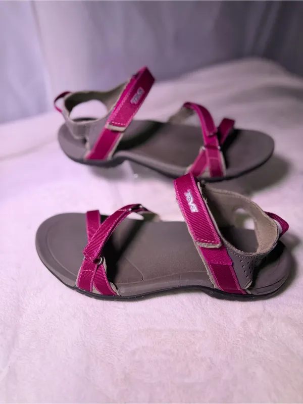 Teva Women’s Raspberry Pink Adjustable Strap Sandals - Image 2