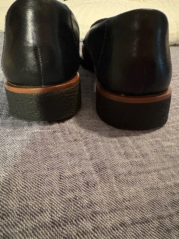 Clarks Black Leather Women’s Slip-On Loafers - Image 5