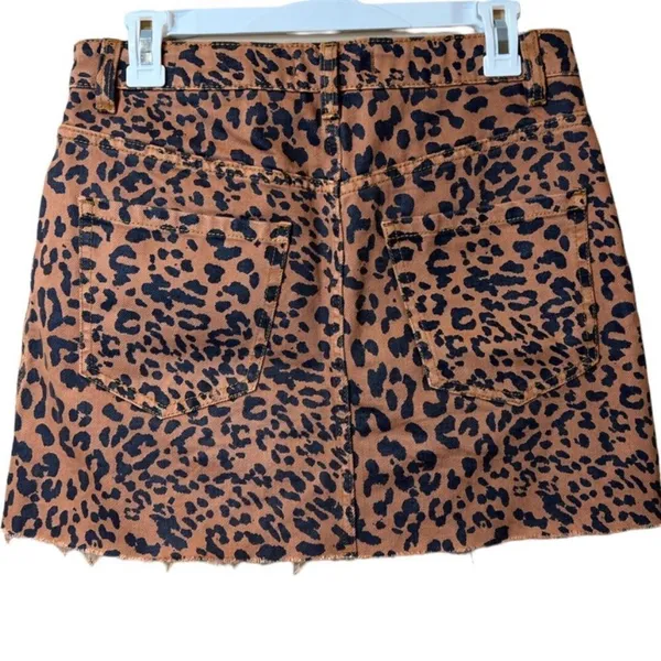 We the free zip it up‎ leopard print skirt 28 - Image 4