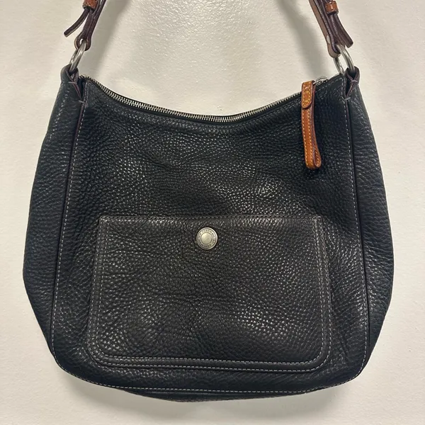 Coach Pebbled Black Leather Chelsea Hobo Shoulder Bag with brown Contrast Strap - Image 12