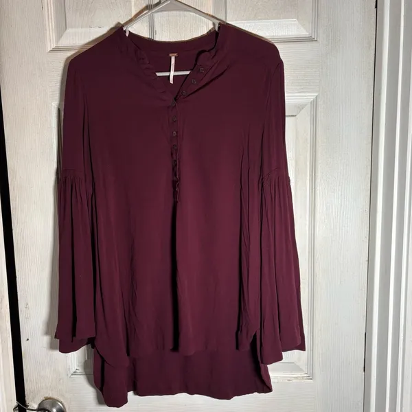 Free People Easy Girl Bell Sleeve Henley Top Women’s S Blouse Maroon Boho Rayon‎ - Image 2