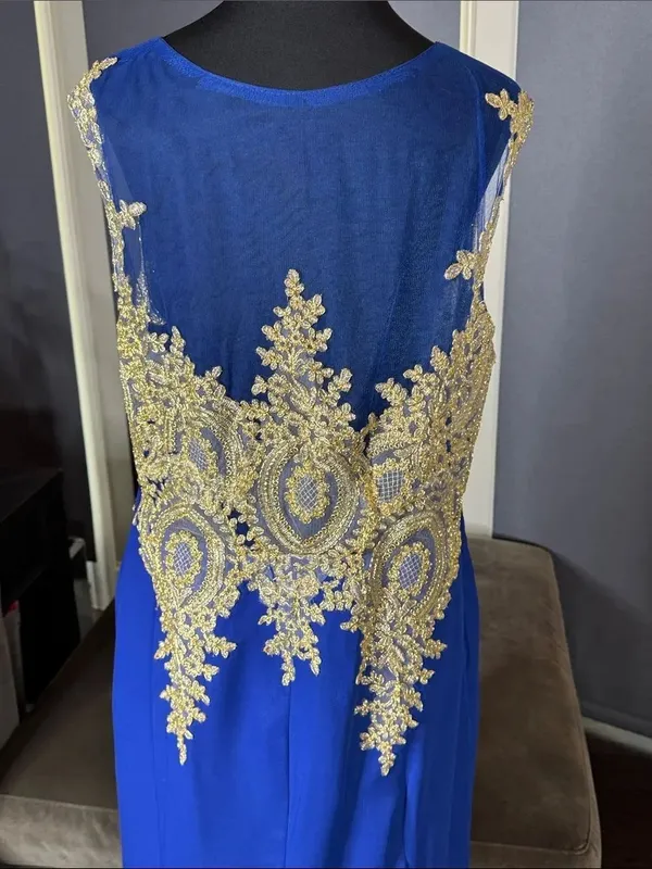 Royal Blue Evening Gown Gold Lace Appliqué with Train Side Zip Size 18 NWT - Image 3