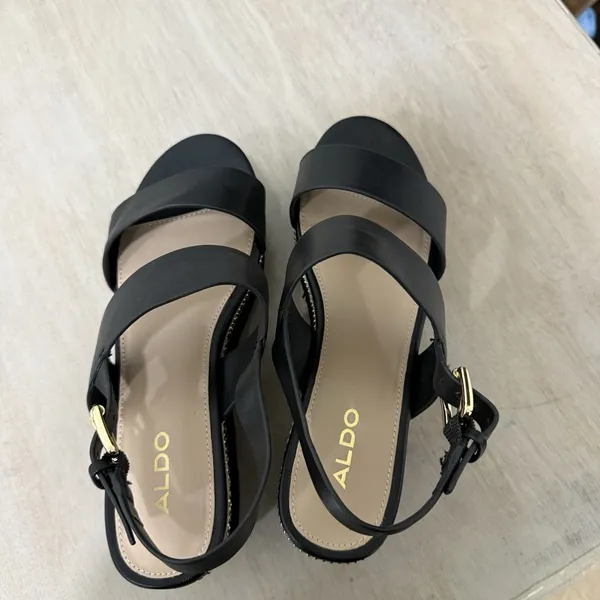 aldo Ladolian Women's Black Flatform Sandals Size 6 - Image 9