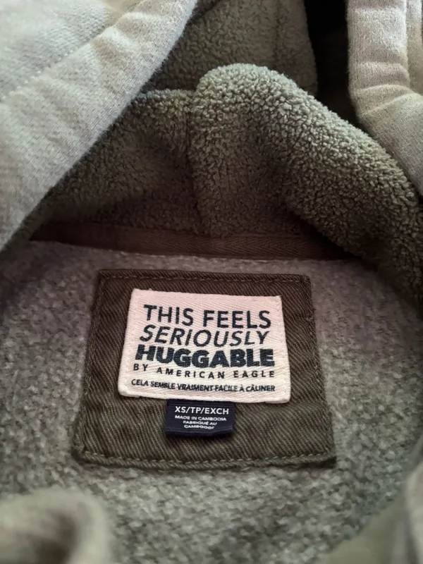 American Eagle Sweatshirt - Image 7