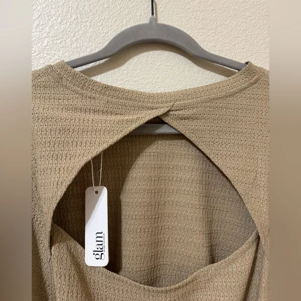 Glam Women's Taupe Waffle Knit Long Sleeve Top size M - Image 6