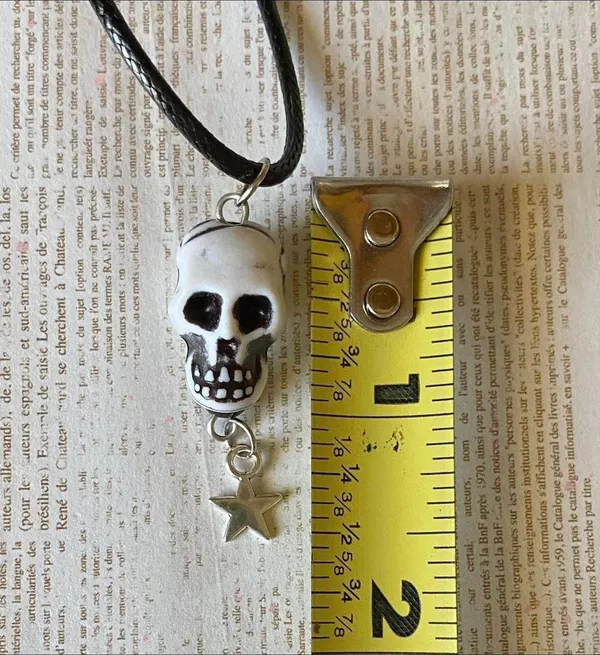 skull & star goth grunge punk funky unisex necklace 🖤 - Image 3