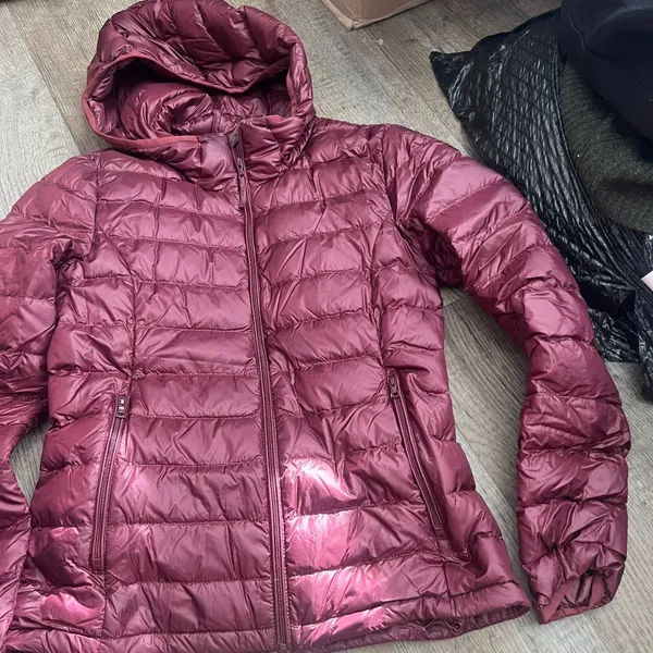 Aritzia TNA Purple Down Packable‎ Botanie Puffer Jacket XS - Image 3