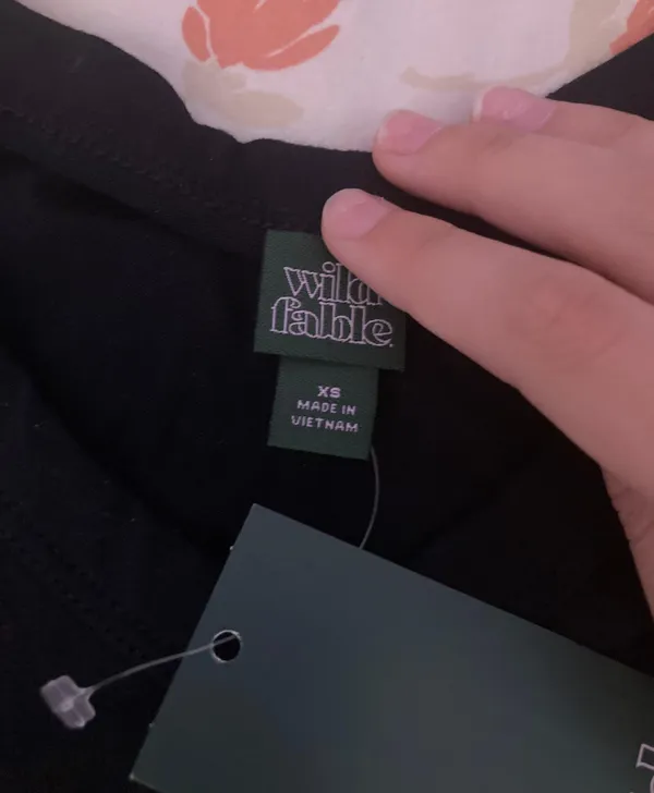 Wild Fable NWT black  Crop Top - Image 2