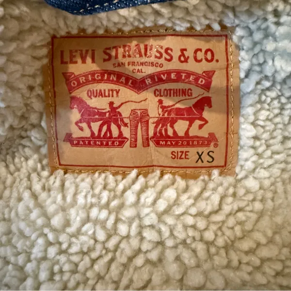 Levi’s Sherpa Trucker‎ Jacket Women’s Size XS Type III Denim Lined Classic Fit - Image 6