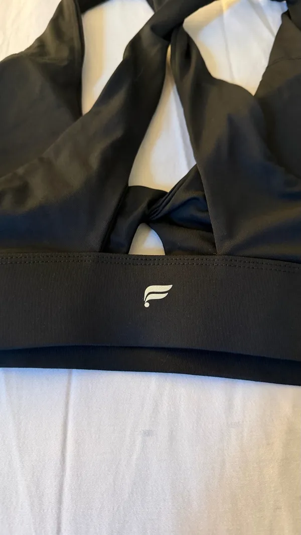 Fabletics Sports Bra - Image 4