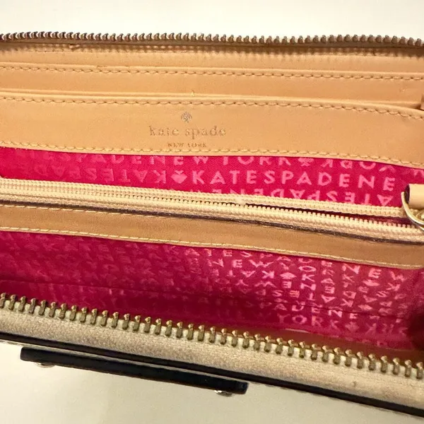 Kate Spade Zip Around Wallet‎ Sz OS Cream Pebbled Leather Continental Organizer - Image 4